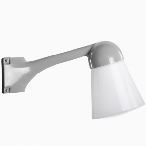 Lampa-Funkis-1950-Horn-Gran-Vinklad-Kon-750-334-53d6.jpg
