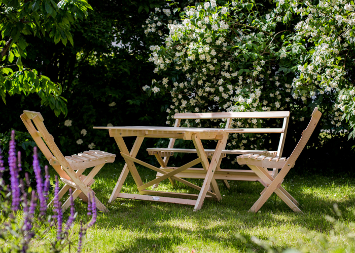 Trädgårdsmöbler i furu