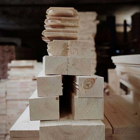 Svensktillverkade innerdörrar i massivt trä från Byggfabriken